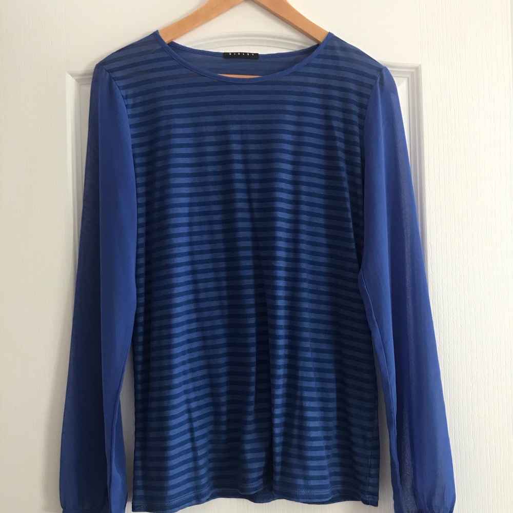 Blue shirt
